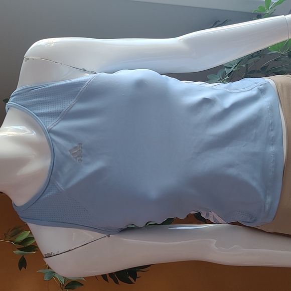 Adidas sports top - Picture 3 of 4